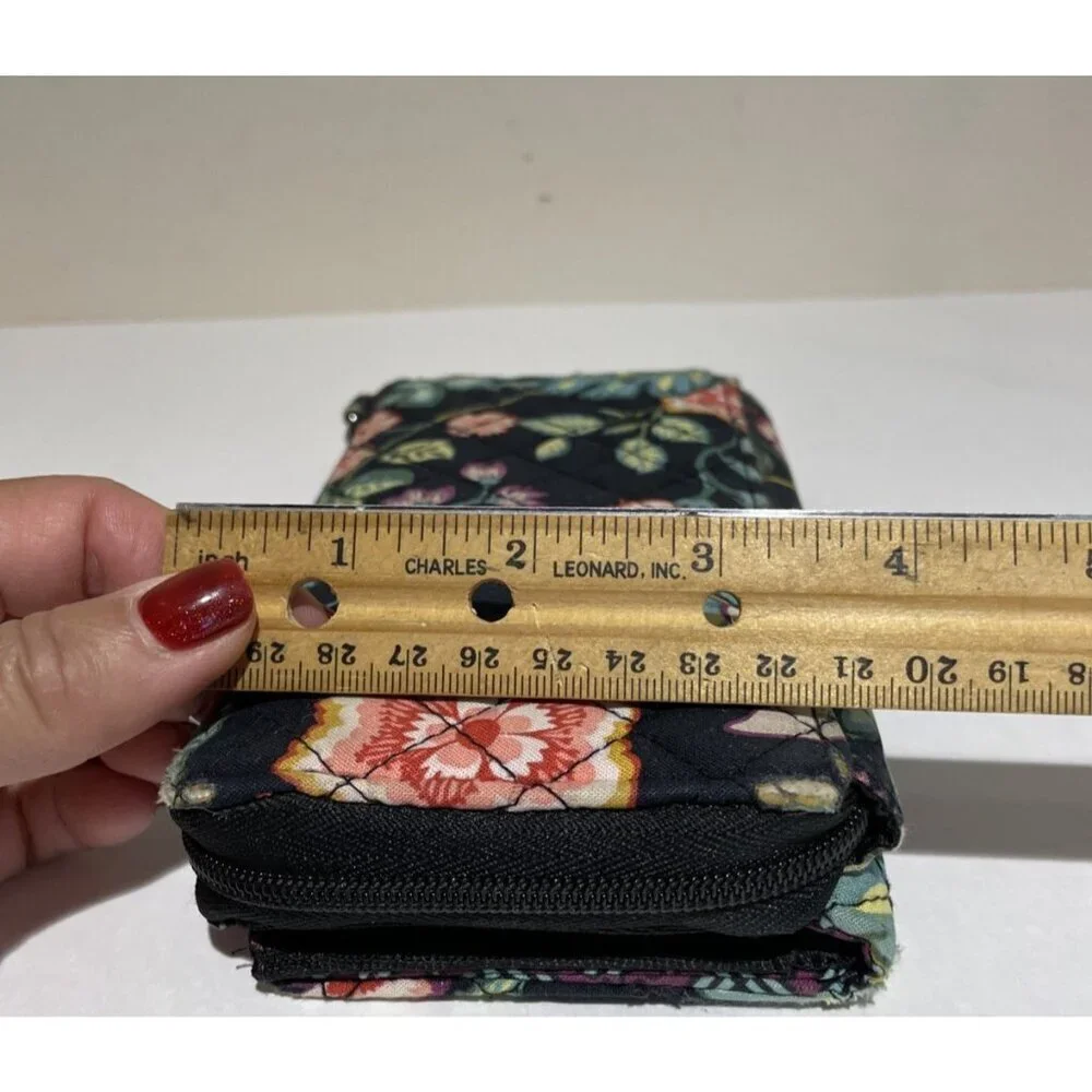 Vera Bradley Iconic Wallet Organizer Vines Floral Retired Pattern RFID Preppy